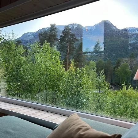 Exclusive Designer - Panoramic Mountain View Feriehus