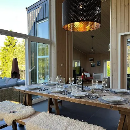 Exclusive Designer - Panoramic Mountain View Feriehus