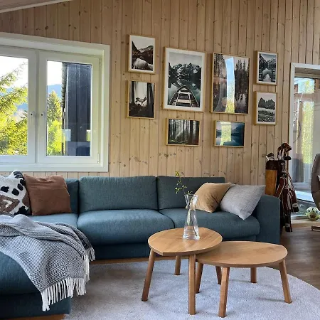 Feriehus Exclusive Designer - Panoramic Mountain View
