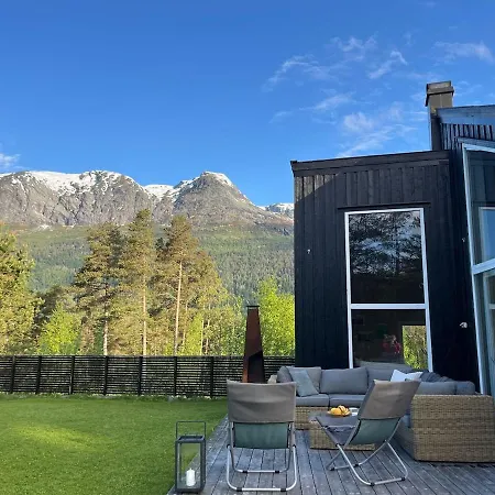 Exclusive Designer - Panoramic Mountain View * Voss